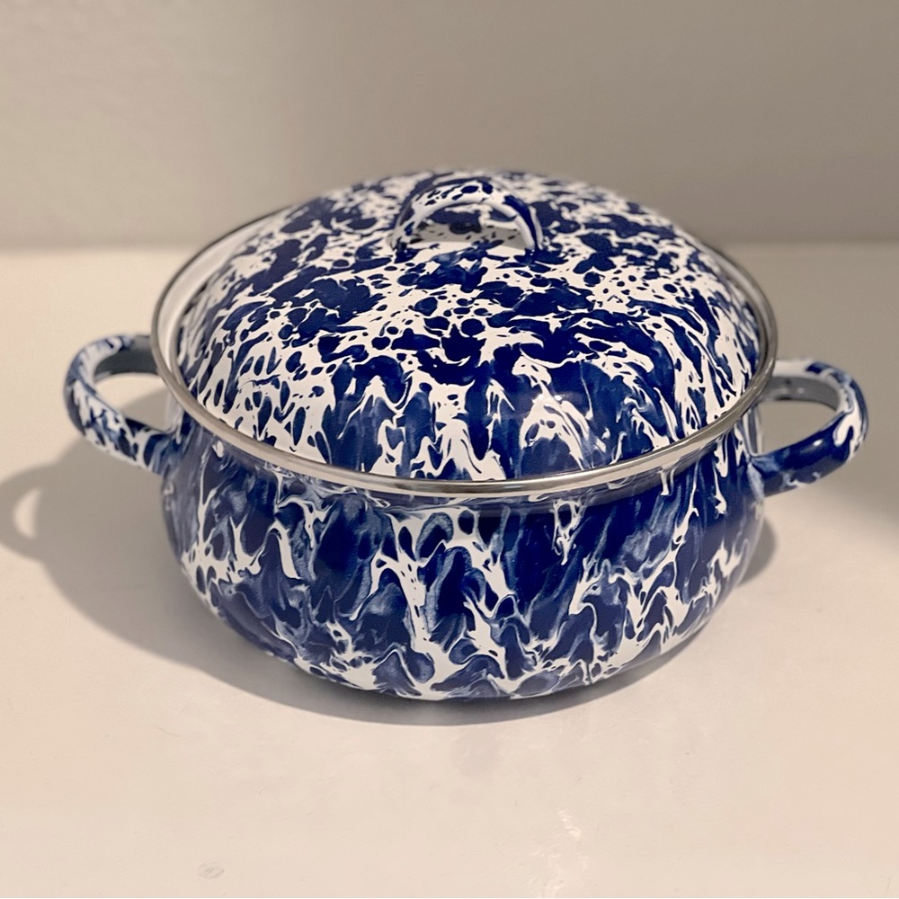 Dutch Oven Golden Rabbit- Cobalt Switl